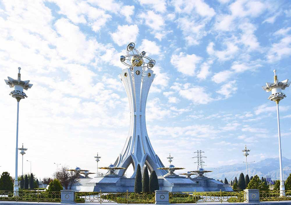 Bilim işgärleriniň iş tejribesinden